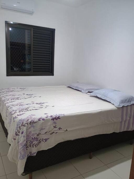 Espacoso Apto Com 3 Quartos - Area Nobre Do Itagua