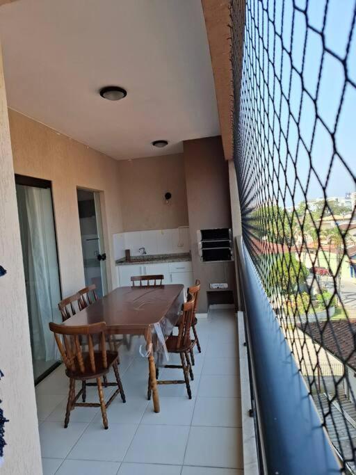 Espacoso Apto Com 3 Quartos - Area Nobre Do Itagua Apartamento